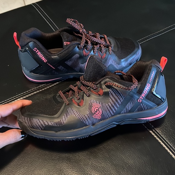 Strong Zumba shoes - Picture 4 of 8